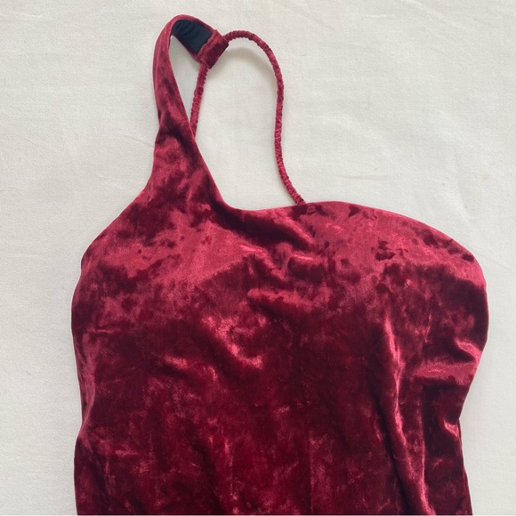Red Carter One-Shoulder Velvet One Piece Swimsuit Small NWOT Burgundy - Picture 3 of 10